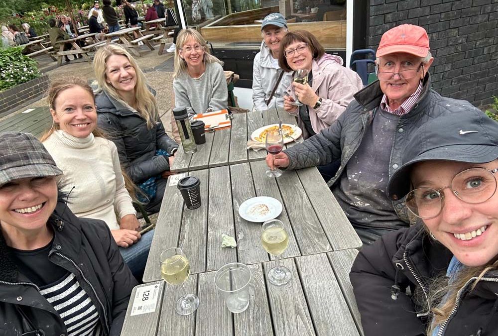 ROI Friends paint out – Regents Park, London